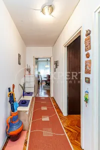 Stan, Centar — fotografija 10