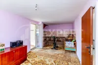 Kuća, Ledena stena — fotografija 13