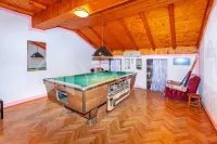 Kuća, Ledena stena — fotografija 18