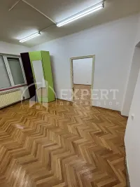 Poslovni prostor, Čair — fotografija 4