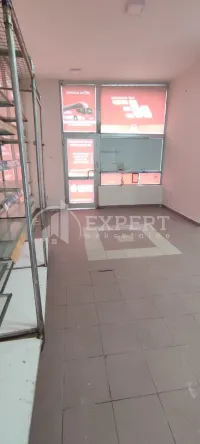 Poslovni prostor, Crveni Krst — fotografija 4