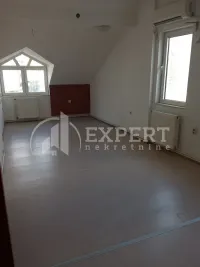 Poslovni prostor, Dom zdravlja — fotografija 2