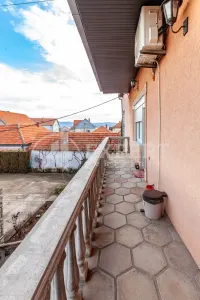 Kuća, Donji Komren — fotografija 8