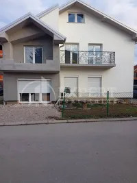 Stan, Donja Vrežina — fotografija 7