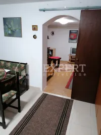 Kuća, Centar — fotografija 25