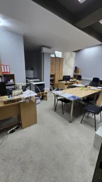 Poslovni prostor, Bulevar Nemanjića Zona 2 — fotografija 2