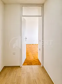 Stan, Bulevar Nemanjića Zona 3 — fotografija 8