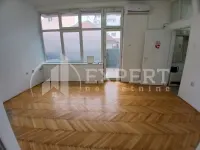 Poslovni prostor, Crveni pevac — fotografija 15
