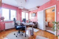 Poslovni prostor, Crveni pevac — fotografija 8