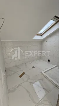 Poslovni prostor, Ledena stena — fotografija 5