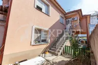 Kuća, Medicinski fakultet — fotografija 14