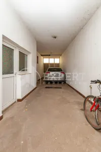 Kuća, Centar — fotografija 18