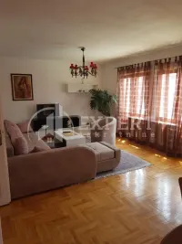 Stan, Pantelej(Niš) — fotografija 2