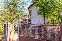 Kuća, Ostrovica — fotografija 23