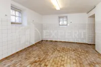 Poslovni prostor, Pravni fakultet — fotografija 30