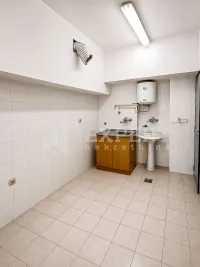 Poslovni prostor, Čair — fotografija 20