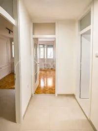 Stan, Bulevar Nemanjića Zona 3 — fotografija 3