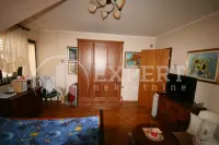 Kuća, Centar — fotografija 9