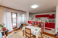 Kuća, Kalač brdo — fotografija 4