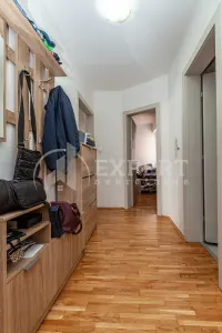 Stan, Crveni pevac — fotografija 11