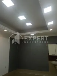 Poslovni prostor, Centar — fotografija 1