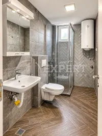Poslovni prostor, Čair — fotografija 10