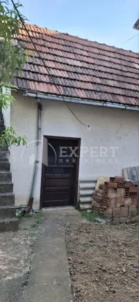 Kuća, Ledena stena — fotografija 12