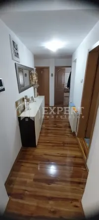 Poslovni prostor, Crveni Krst — fotografija 3
