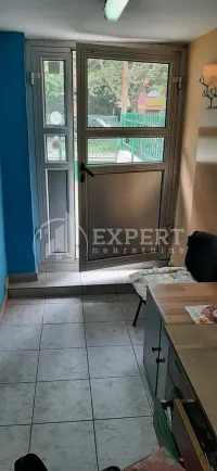 Poslovni prostor, Vojna bolnica — fotografija 3