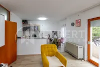 Kuća, Ledena stena — fotografija 6