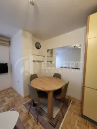 Stan, Crveni pevac — fotografija 8