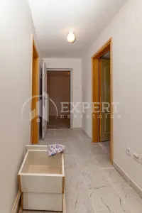 Kuća, Gornja Toponica — fotografija 23