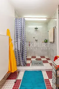 Kuća, Novo selo — fotografija 23