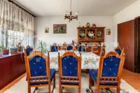 Kuća, Kalač brdo — fotografija 12