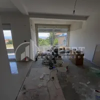 Kuća, Donji Komren — fotografija 4