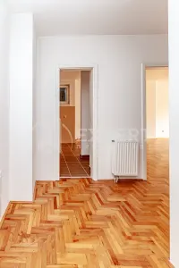Stan, Bulevar Nemanjića — fotografija 6