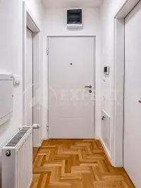Stan, Centar — fotografija 4