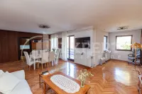 Kuća, Dom zdravlja — fotografija 17