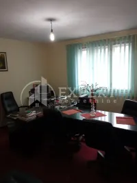 Poslovni prostor, Bulevar Nemanjića — fotografija 1