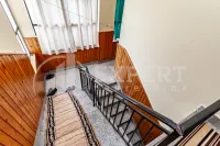 Kuća, Ledena stena — fotografija 8