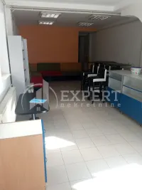 Poslovni prostor, Centar — fotografija 1