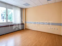 Poslovni prostor, Čair — fotografija 5