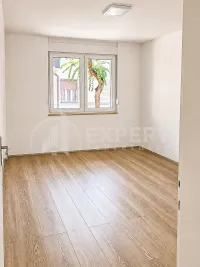 Poslovni prostor, Centar — fotografija 6