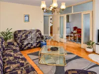 Stan, Bulevar Nemanjića Zona 3 — fotografija 1