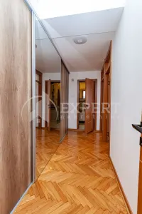 Stan, Centar — fotografija 11