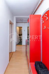Stan, Gradska bolnica — fotografija 5