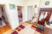 Kuća, Novo selo — fotografija 6