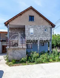 Kuća, Branko Bjegović — fotografija 1