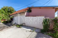 Kuća, Novo selo — fotografija 21