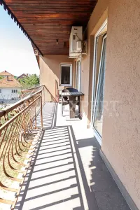 Kuća, Kalač brdo — fotografija 19
